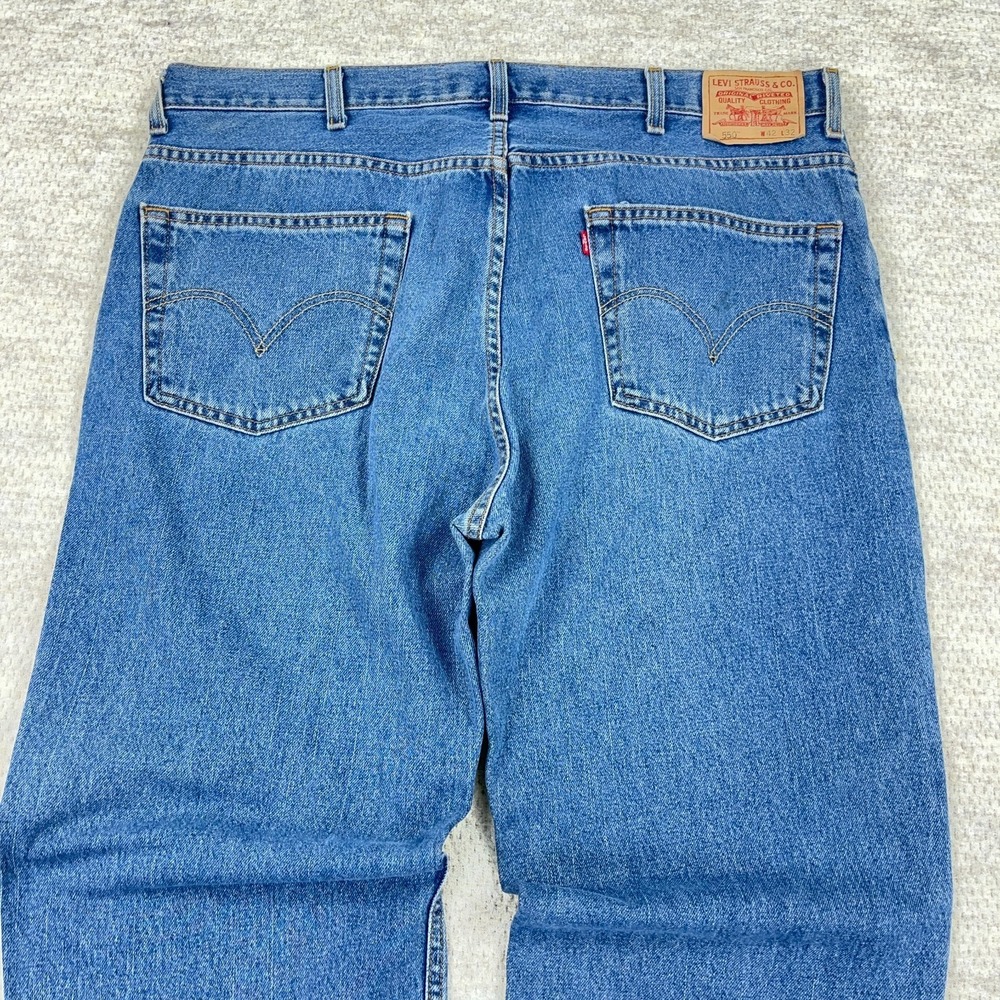 Vintage Levis 550 Jeans Men 42x32 Relaxed Fit Straight Leg Y2K Baggy Grunge Worn - Picture 11 of 16